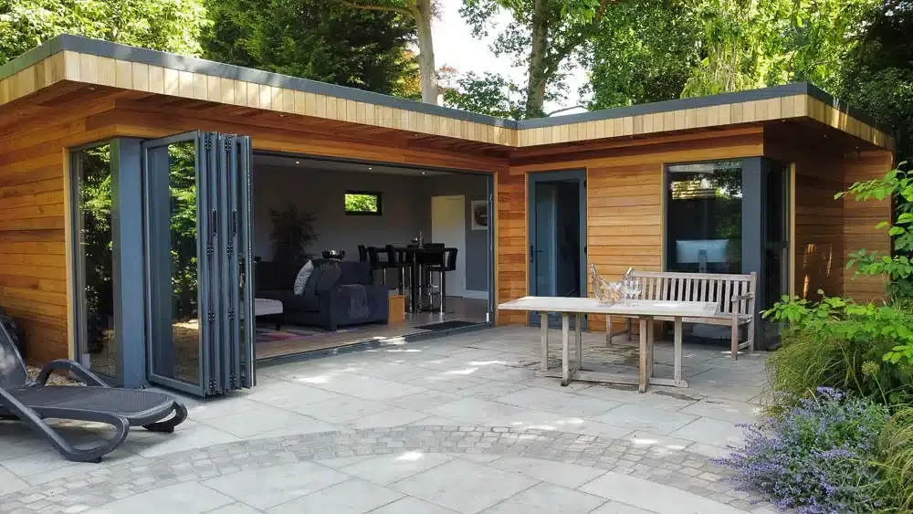 Contemporary garden room