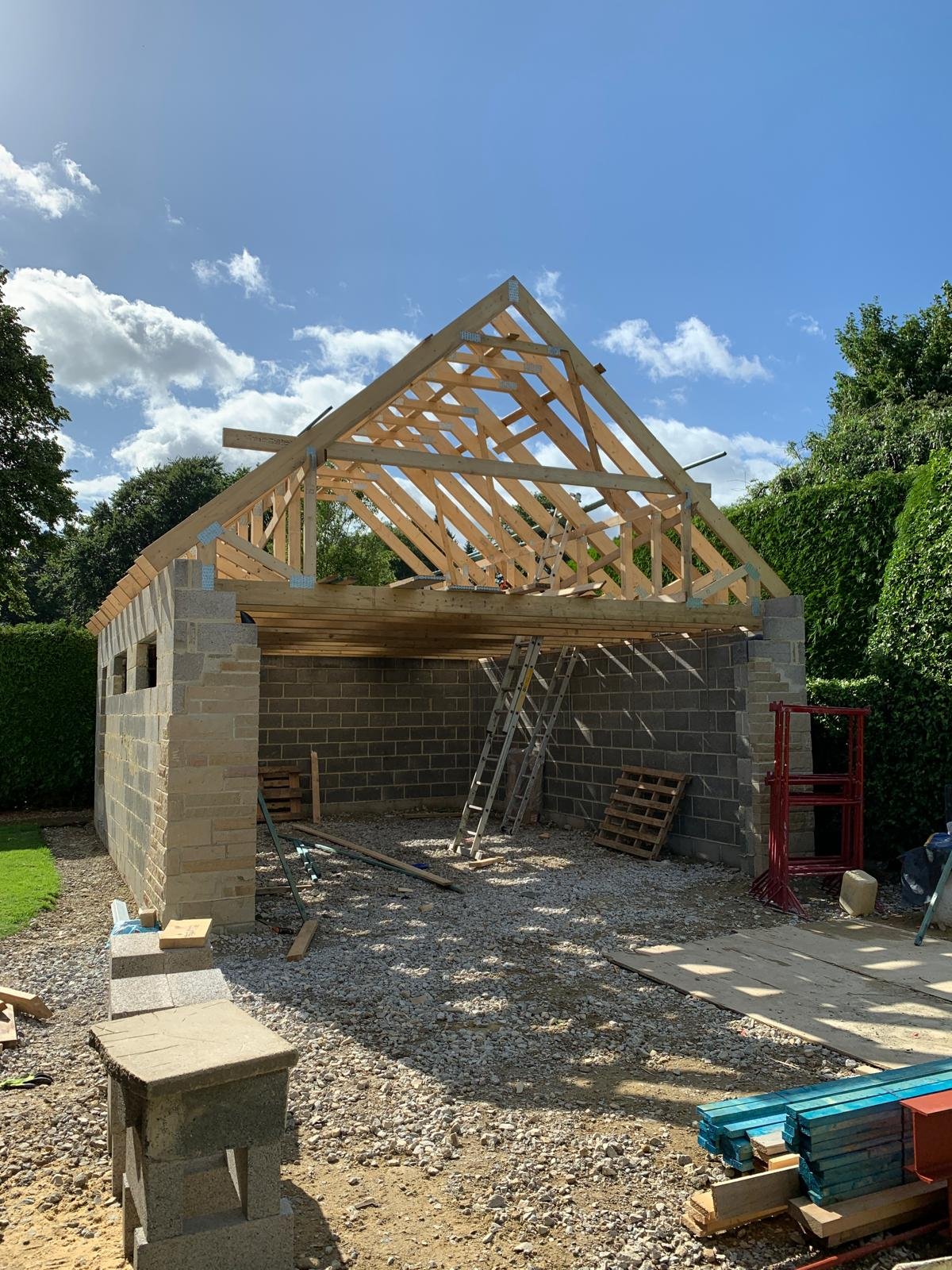 All heavy duty trusses in place..